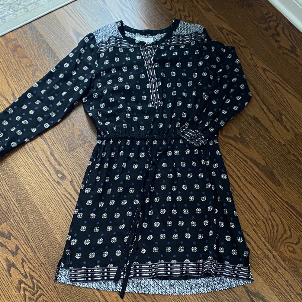 Vince Camuto Dress in Black and White Pattern